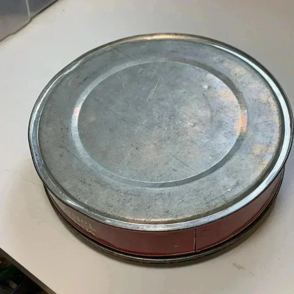 Vintage Mackintosh’s Carnival Toffee de Luxe 8 1/2” by 2 1/4” - Picture 7 of 7